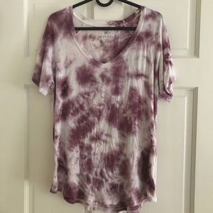 Very cute and comfy flowy tee from AE.
